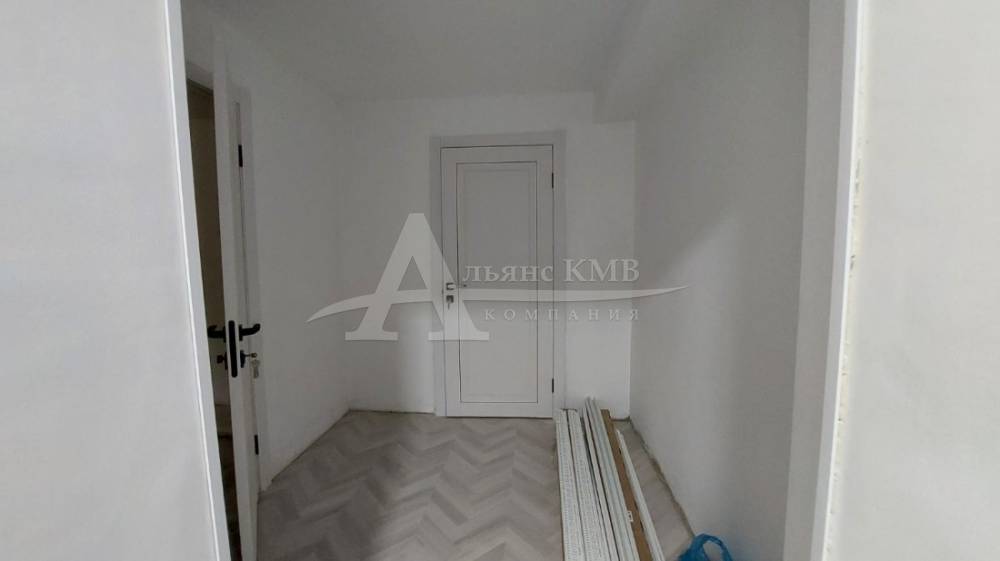 fb019b66-95b2-42f3-ac19-aafb9c9f401a