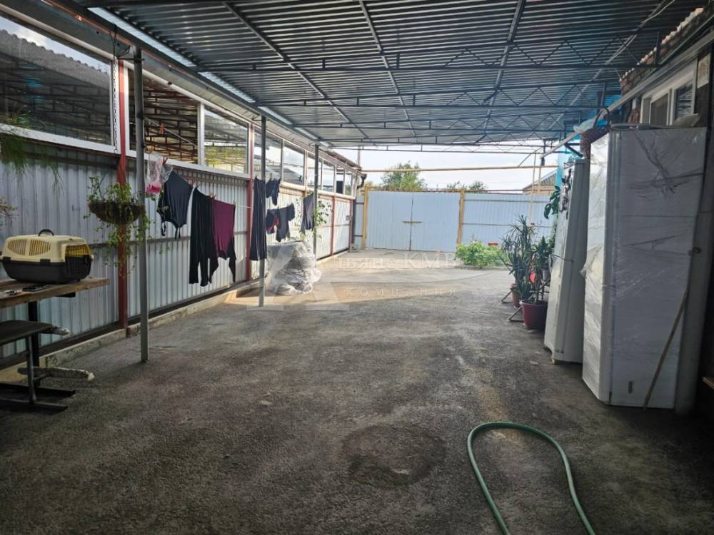 90063561-79e7-42b7-80a6-531ec6a5335b