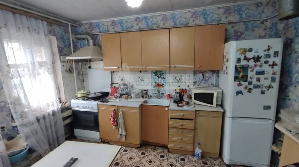 Ставропольский край, Георгиевск, Пролетарская ул.; Дом 110м² на участке 21 сот. 1/1 эт.
