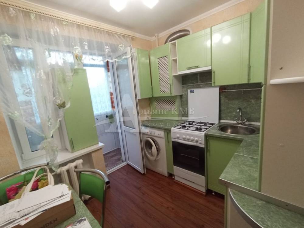 Ставропольский край, Георгиевск, Кочубея ул.; Квартира 63м² 3/5 эт.