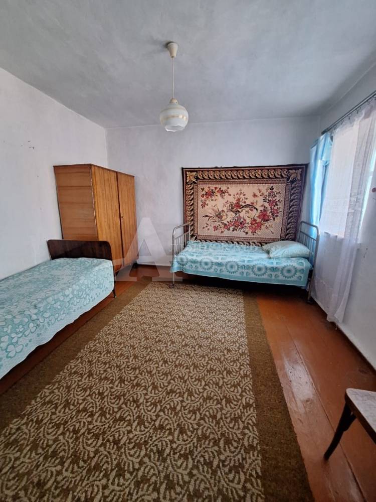 cbf804eb-d613-4618-8a00-ba0642cc1d16