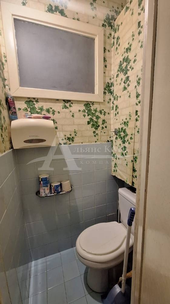 00f0e182-d730-47c9-9744-56d213b73086