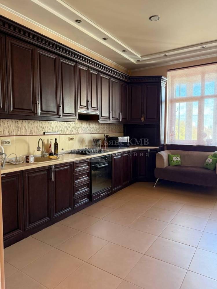 a21c280e-50e3-44c3-986f-d20ac7d87037