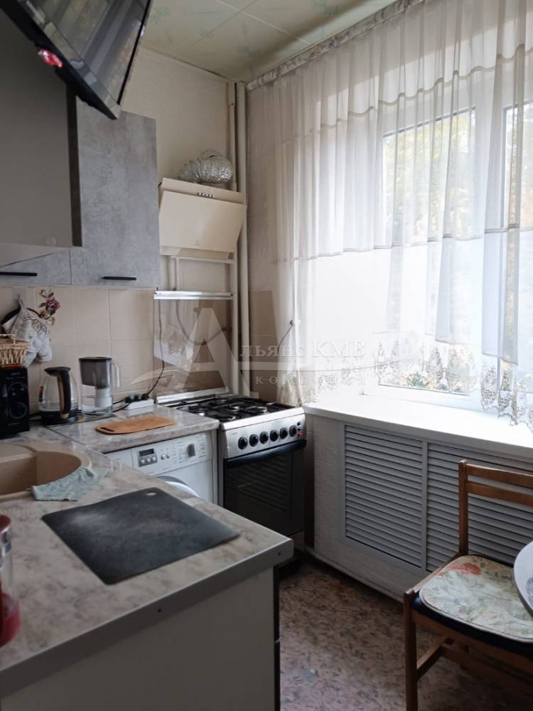 e2c1d183-a2a1-4d28-b4c7-b566ebd12393