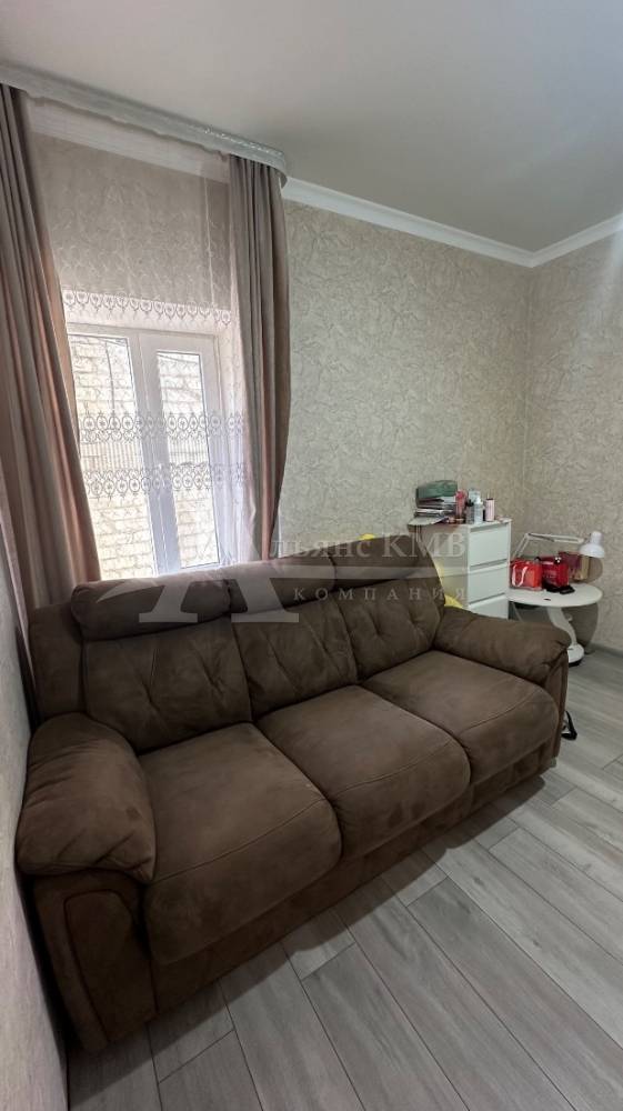 Ставропольский край, Минеральные Воды, Интернациональная ул.; Квартира 48м² 1/1 эт.