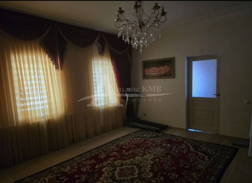 8d009657-c671-441c-985d-e7c7a5cb2616