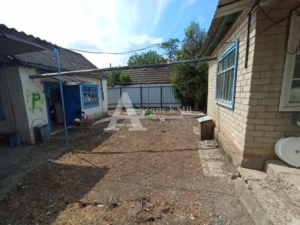 Ставропольский край, Георгиевск, Ленина ул.; Дом 50м² на участке 8 сот. 1/1 эт.