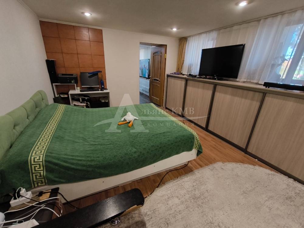 Ставропольский край, Кисловодск, Чкалова ул.; Квартира 44,10м² 1/2 эт.