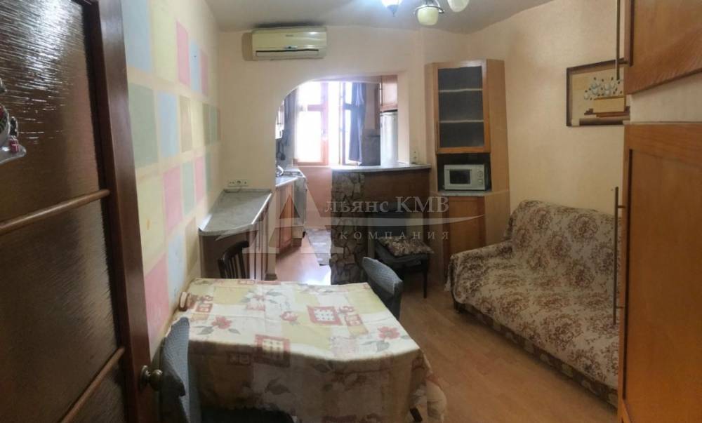 d7b2ae90-d6dc-430a-9b55-b49189a77451