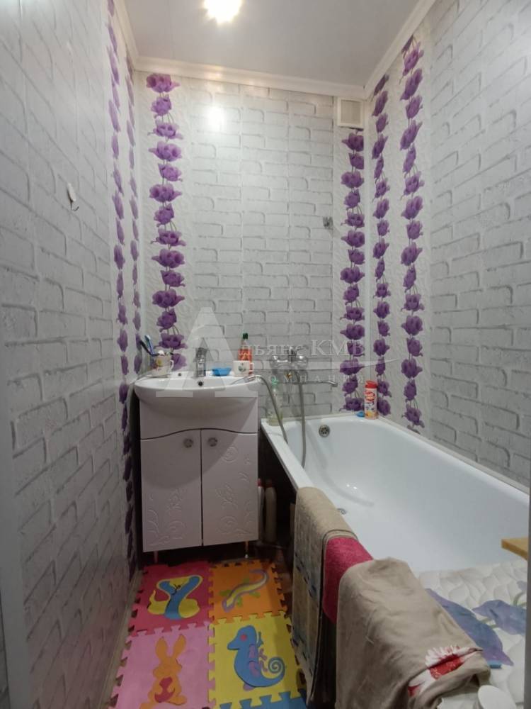 7eba381a-a7a2-40f4-a729-594ada556574