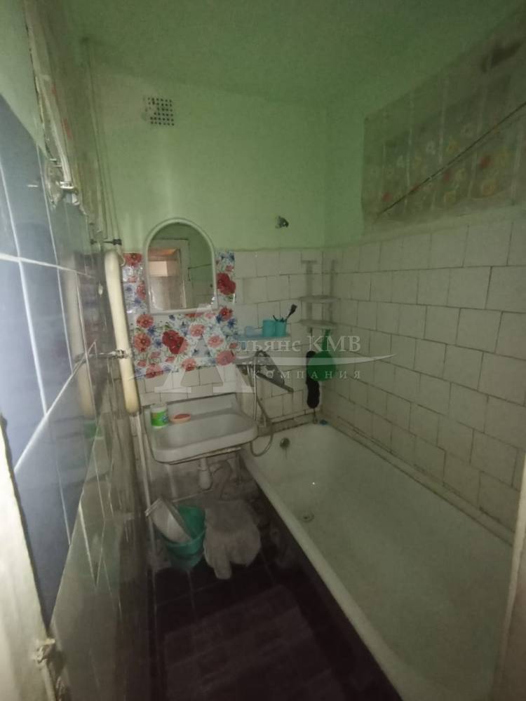 926927f5-d572-4e1a-a5a4-a7345a43dbdf