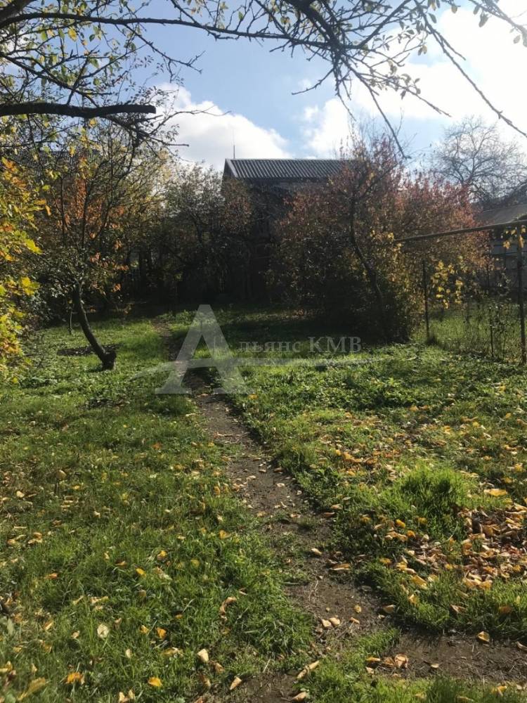 Ставропольский край, Пятигорск, Пешеходная ул.; Участок на участке 6 сот.