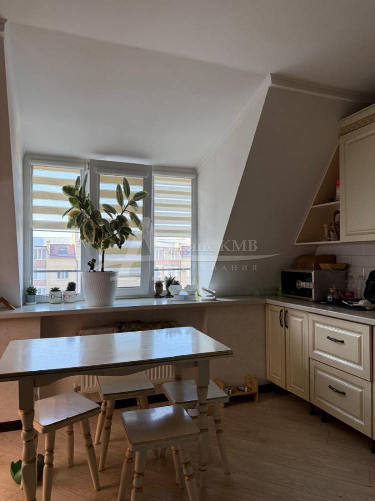 Ставропольский край, Пятигорск, Огородная ул.; Квартира 135м² 6/6 эт.