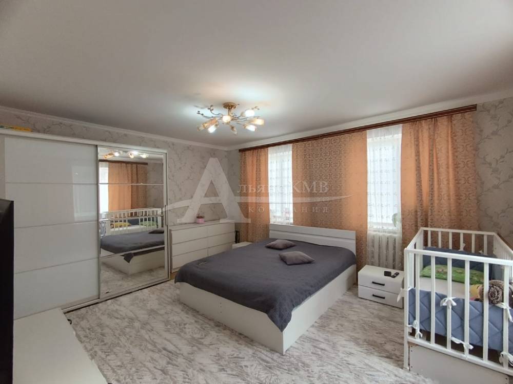 e5b8b5cf-ee56-4ab2-bbda-50bdba52bfe7