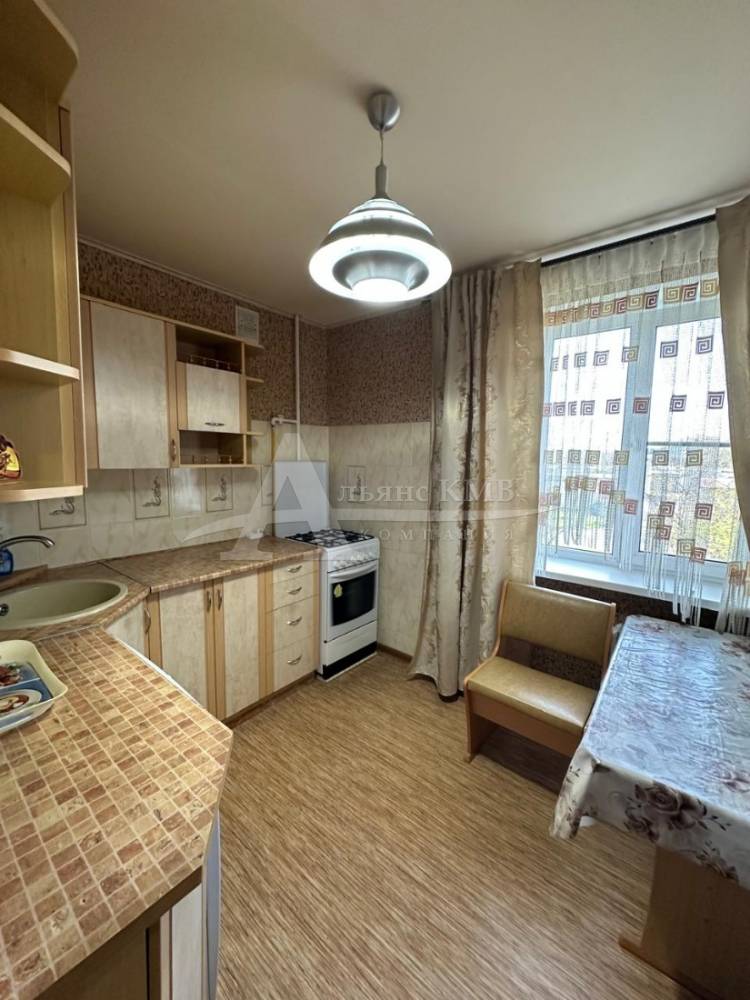 0c1d9fc6-78ed-421a-8390-a9251f891858