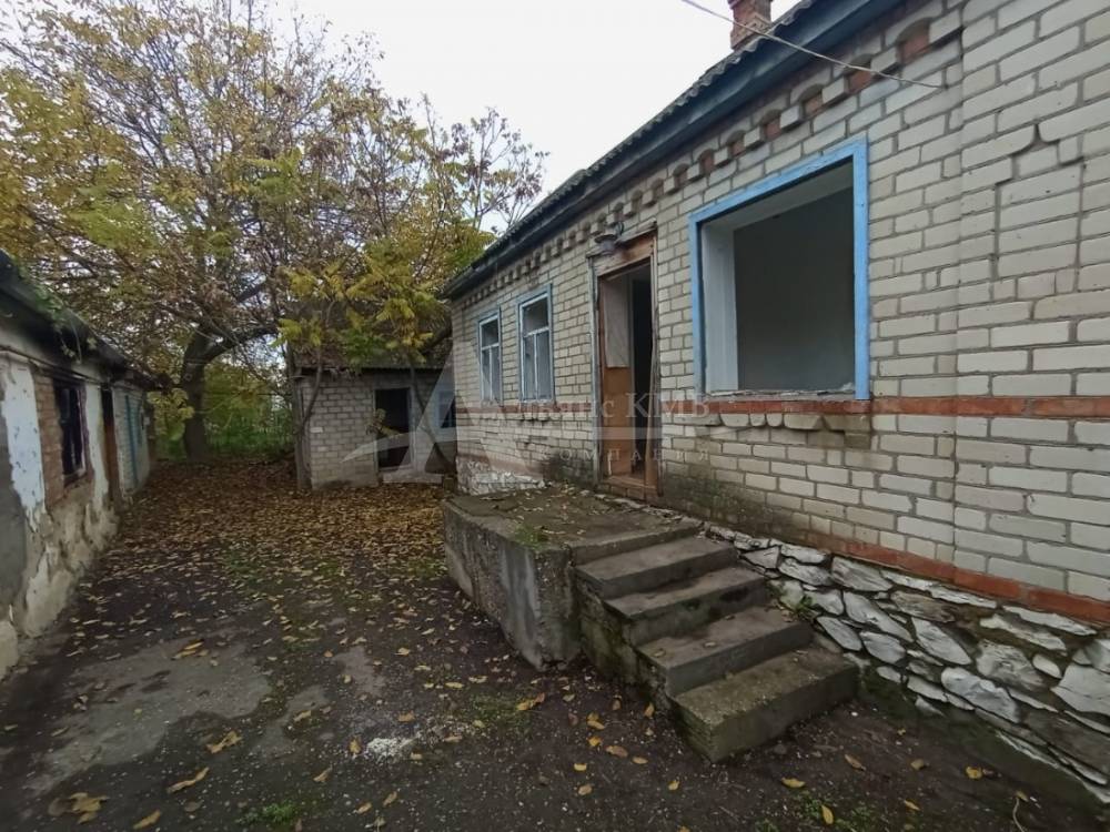 6ffb192c-4f63-4fc5-ab21-6a0b6085a49b