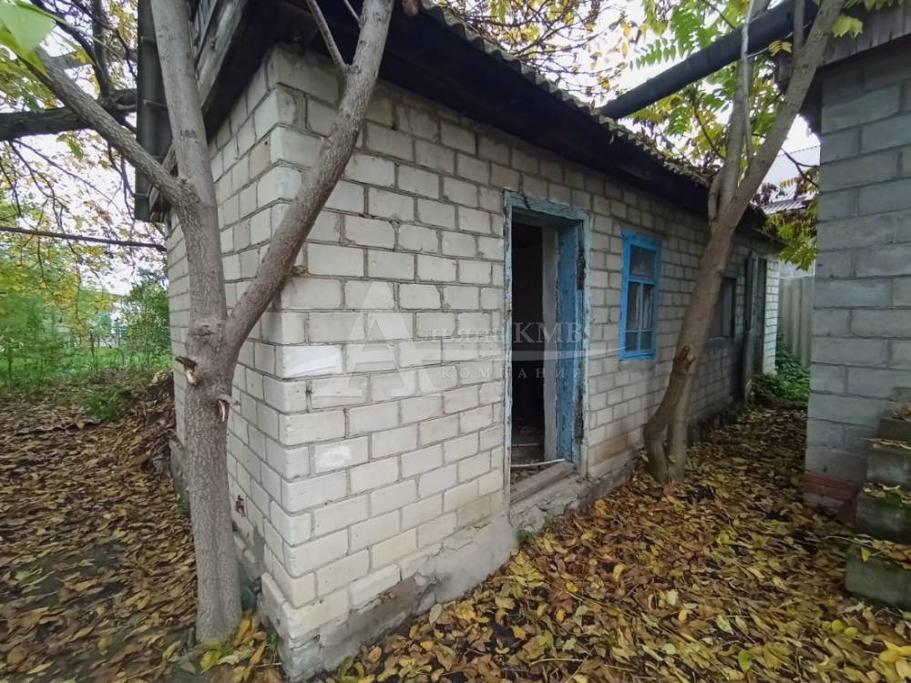 b83fbdba-fa90-454c-8ab3-ef5e24e49198