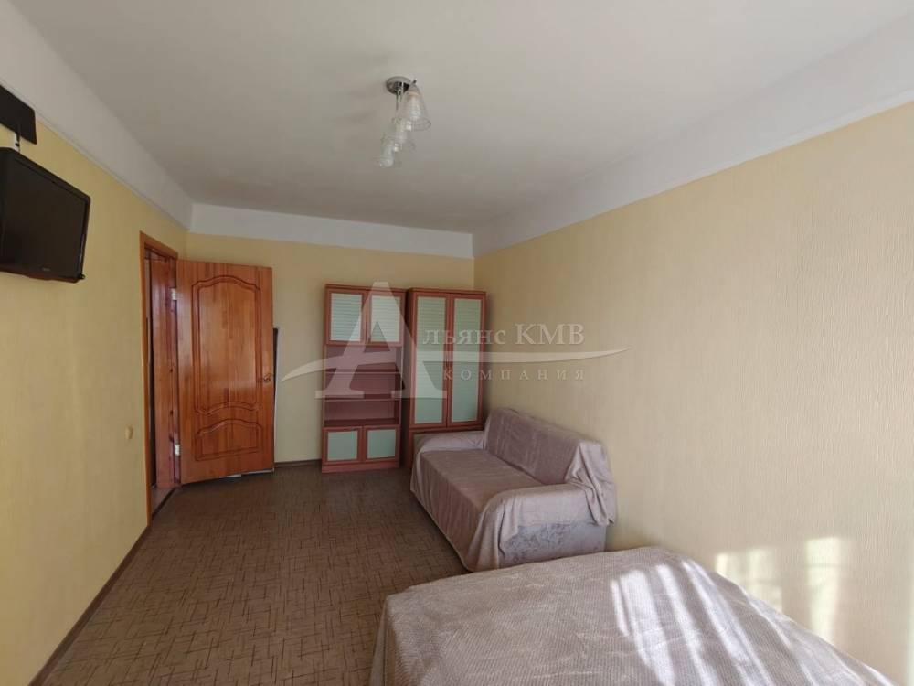 52f044f0-21de-4f74-8455-ee1fc799371d