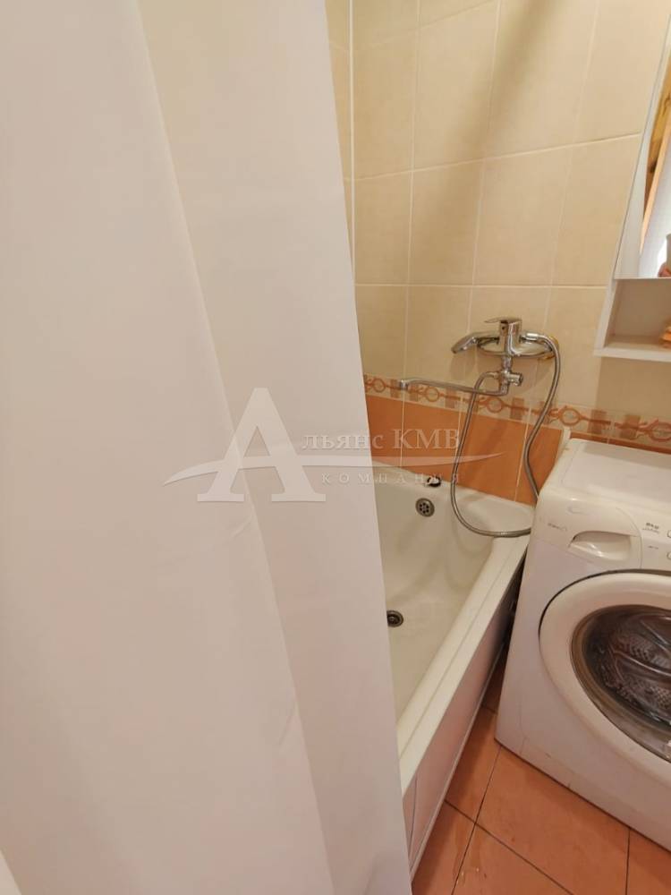 bb67250e-8446-45e2-bd60-f5c909a7f29b