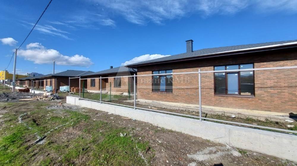 45c9bb2a-b28f-43e3-b050-8d37bea250ef