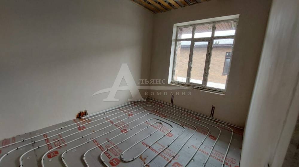 7c563965-7619-4cd4-a85e-51f232fd4e9b