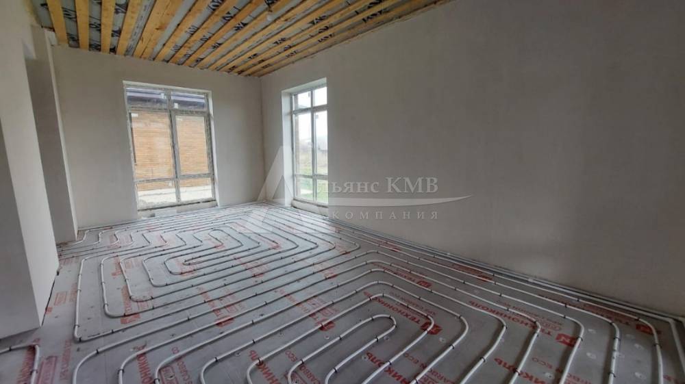 64f41674-b703-48e6-b3ce-f7464086eba5