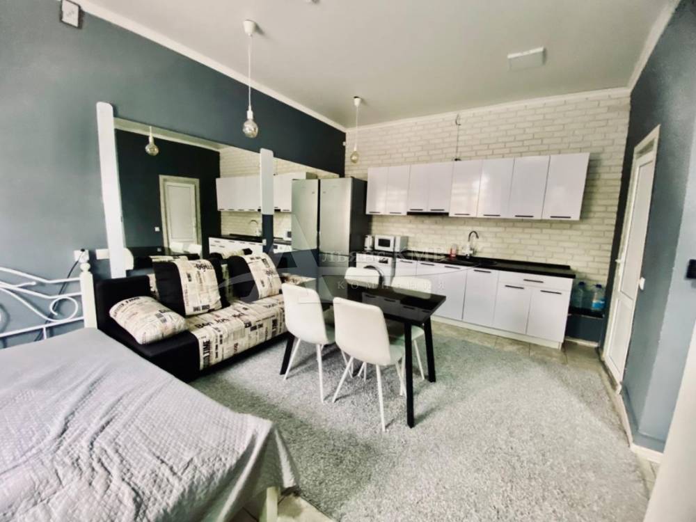 whatsapp image 2025-11-11 at 11.37.53