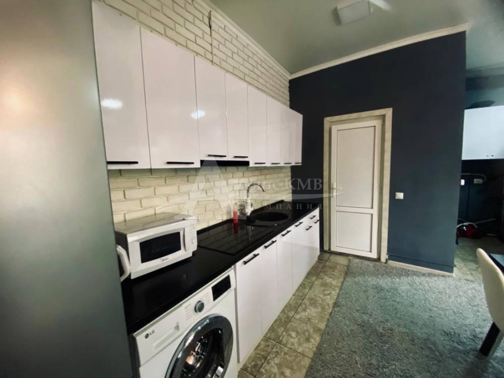 whatsapp image 2025-11-11 at 11.43.19 (1)