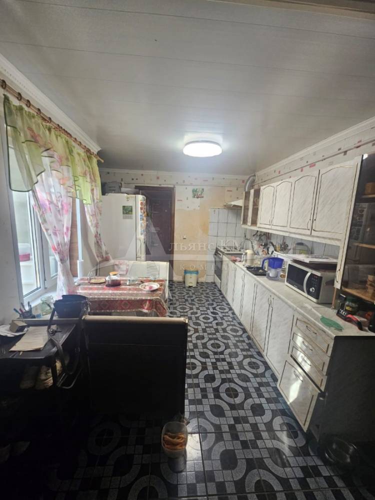 2d031bd9-4fde-4972-8dad-c7d4aced21ee