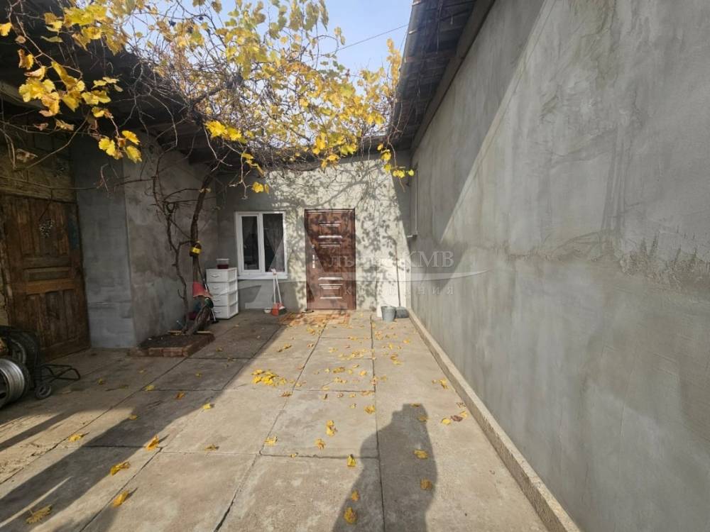 4e2cf962-0d70-46c2-9c68-10c9828af7cd