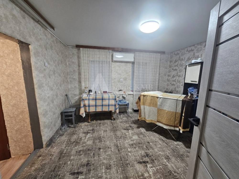 bb00f582-d786-4326-8f9c-f97437579828