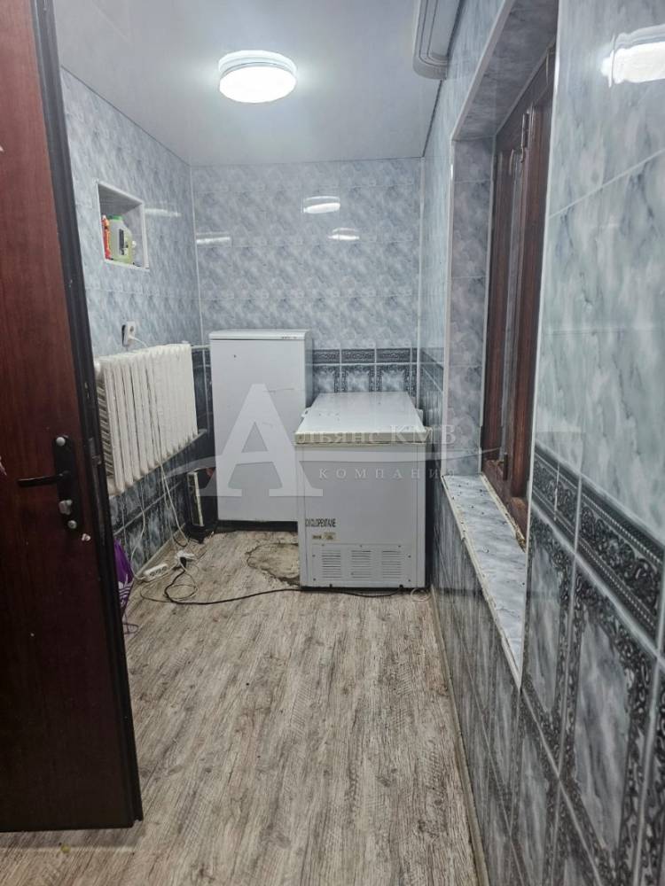 74ec94a1-0493-4bf8-ac9c-893f883f9d09