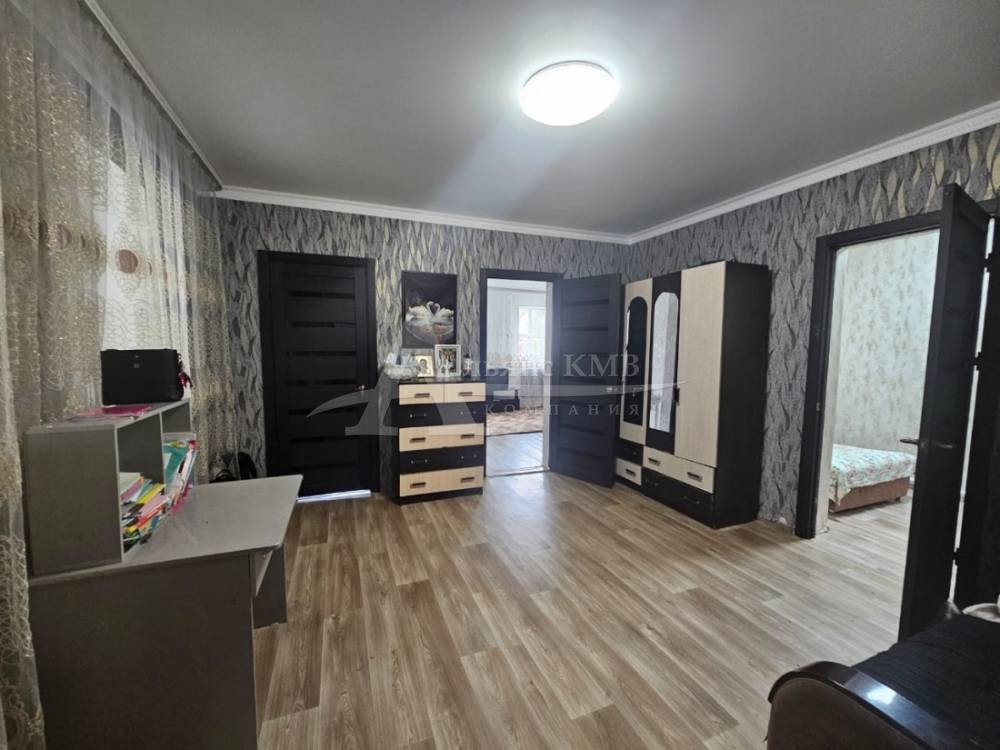 d9ad54c3-7899-49be-8c9a-2c13bae89039