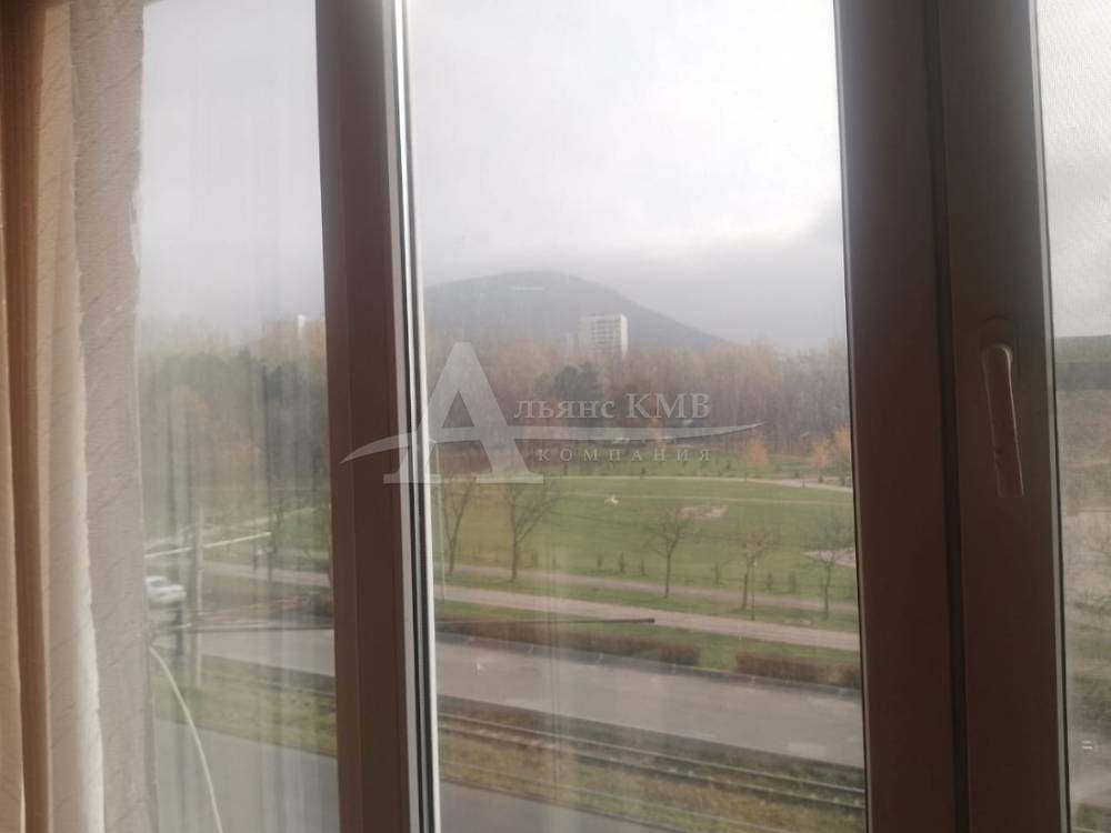 b4c1ffa4-5d0e-46ac-b816-1a01e31a0596