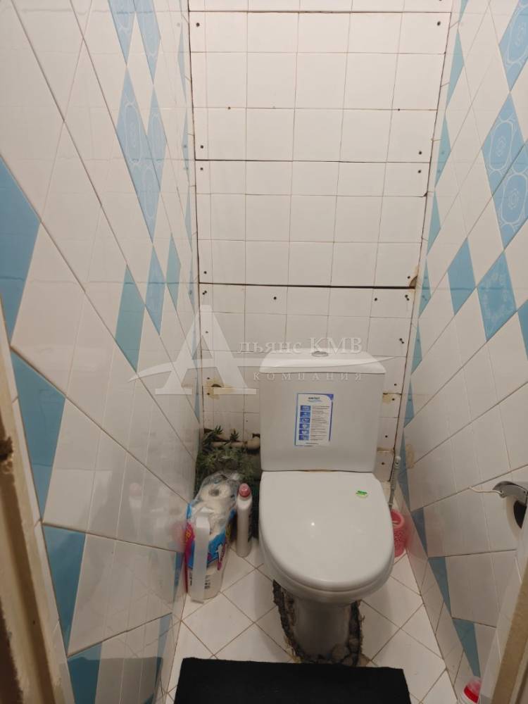 e8c4ffc0-4ff8-412e-ad21-419e691d218d