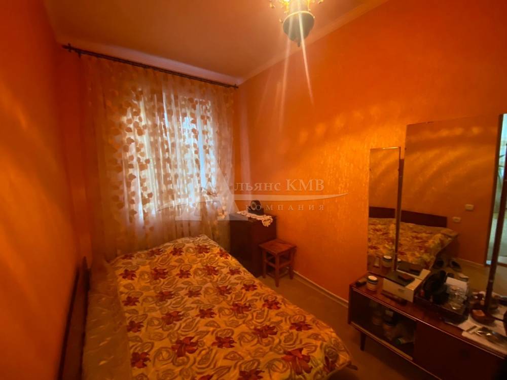 624d70e1-8157-49a1-b377-c241677b4cc8