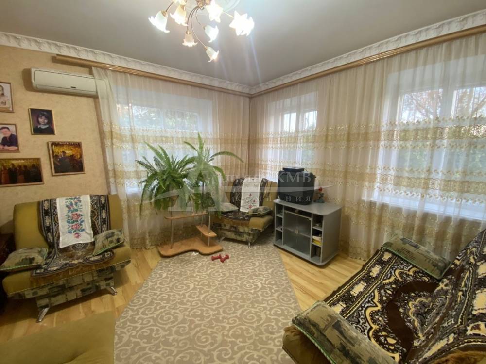 d96c1d21-15f5-4386-948d-8cb6cfc72c43