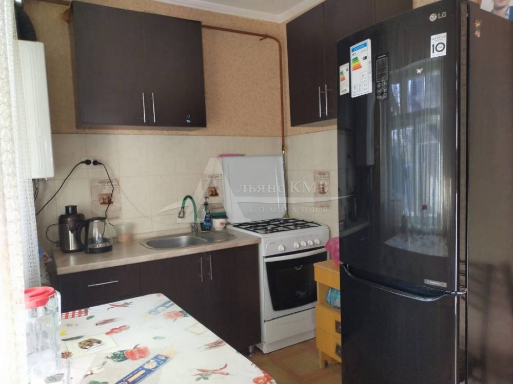 9d770049-679f-4491-955d-38761619829a