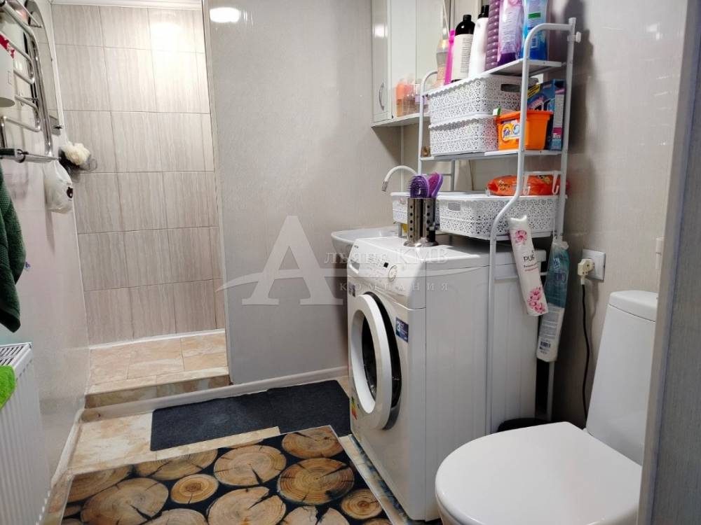 ea4da4a8-af7e-496a-bc19-c4117842fcd4