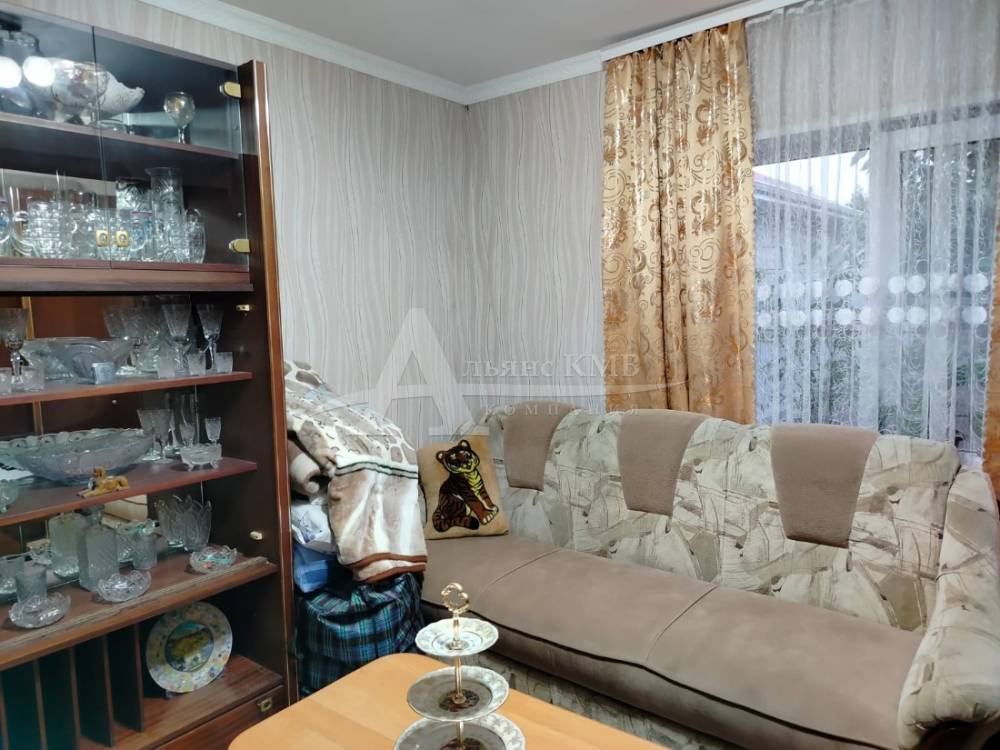 1ff45335-7f87-4e2c-a4fe-52d23c5a4e39