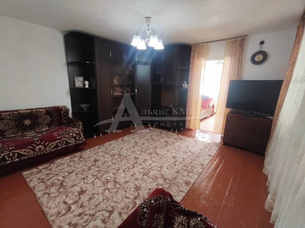 83e1339c-1c80-4cda-b451-f89260856e3b