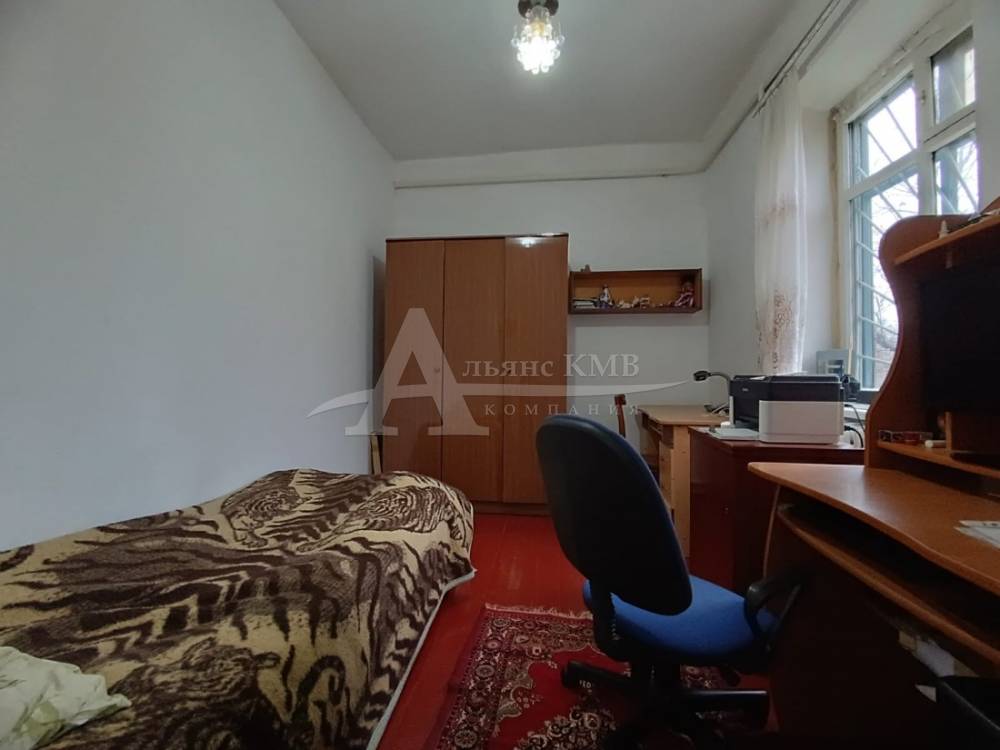 eb1cf6ab-bb64-44fb-b91a-a1fbf7da7efe