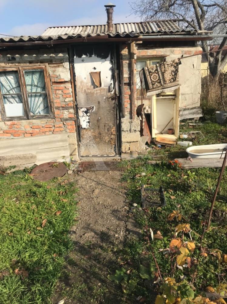 Ставропольский край, Пятигорск, Рябиновая ул.; Участок на участке 4 сот.