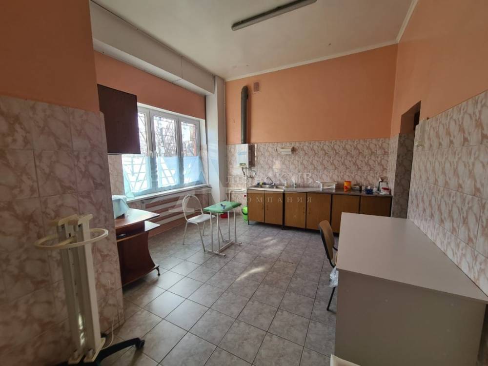 5744d0b8-b2e1-4b2b-9999-d36796617ff1