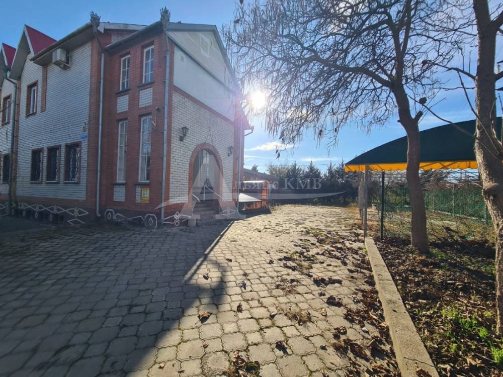 fa4d8d8a-78e6-4999-98b4-083a9aa2d96e