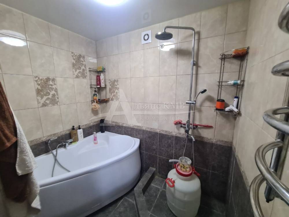 78d8ddd2-af57-48de-bc64-530bac48a816