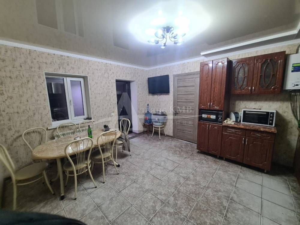 71d01c33-4c10-452d-b0f4-2484eadad2b7