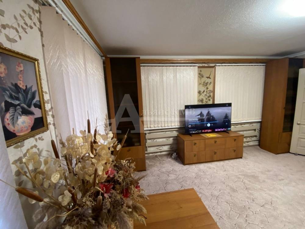 Ставропольский край, Зеленокумск, Зои Космодемьянской ул.; Дом 81м² на участке 7,60 сот. 1 эт.