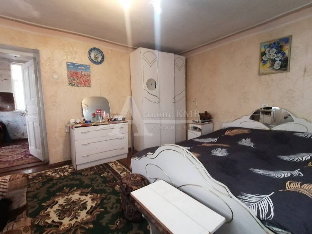 Ставропольский край, Кисловодск, Мичурина ул.; Дом 95м² на участке 8 сот. 1/2 эт.