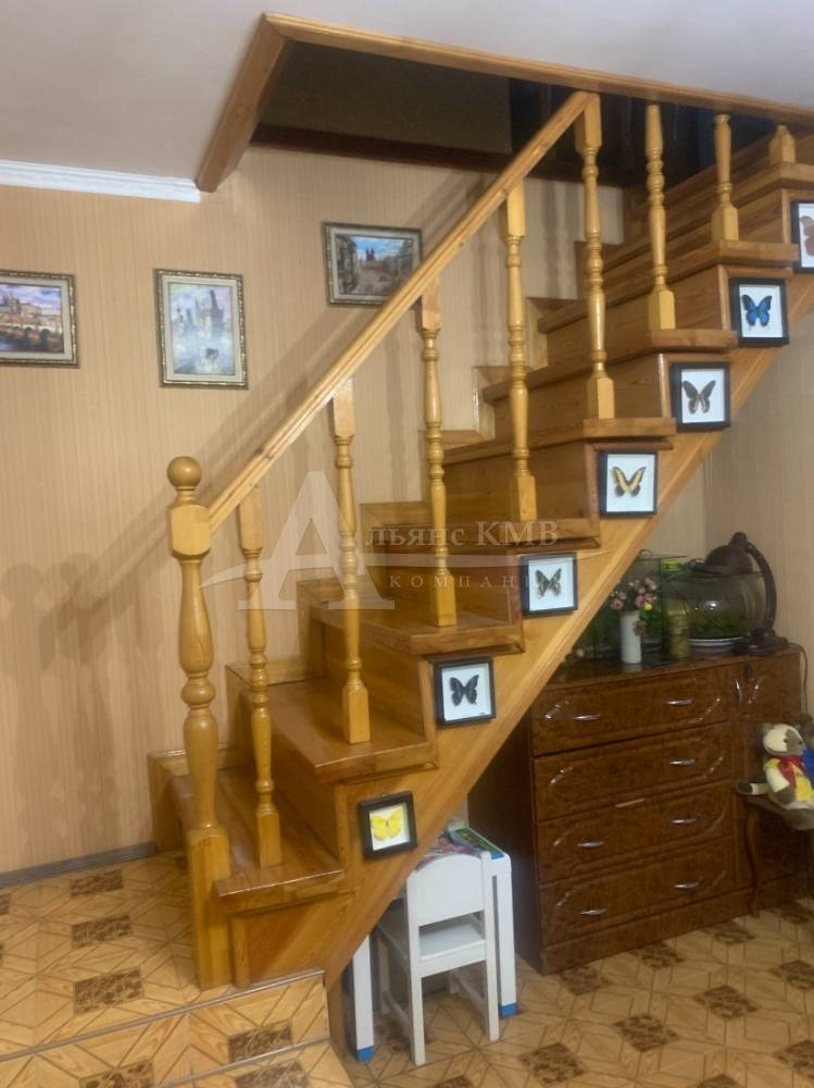 Ставропольский край, Пятигорск, Ессентукская ул.; Дом 120м² на участке 3 сот. 1/2 эт.